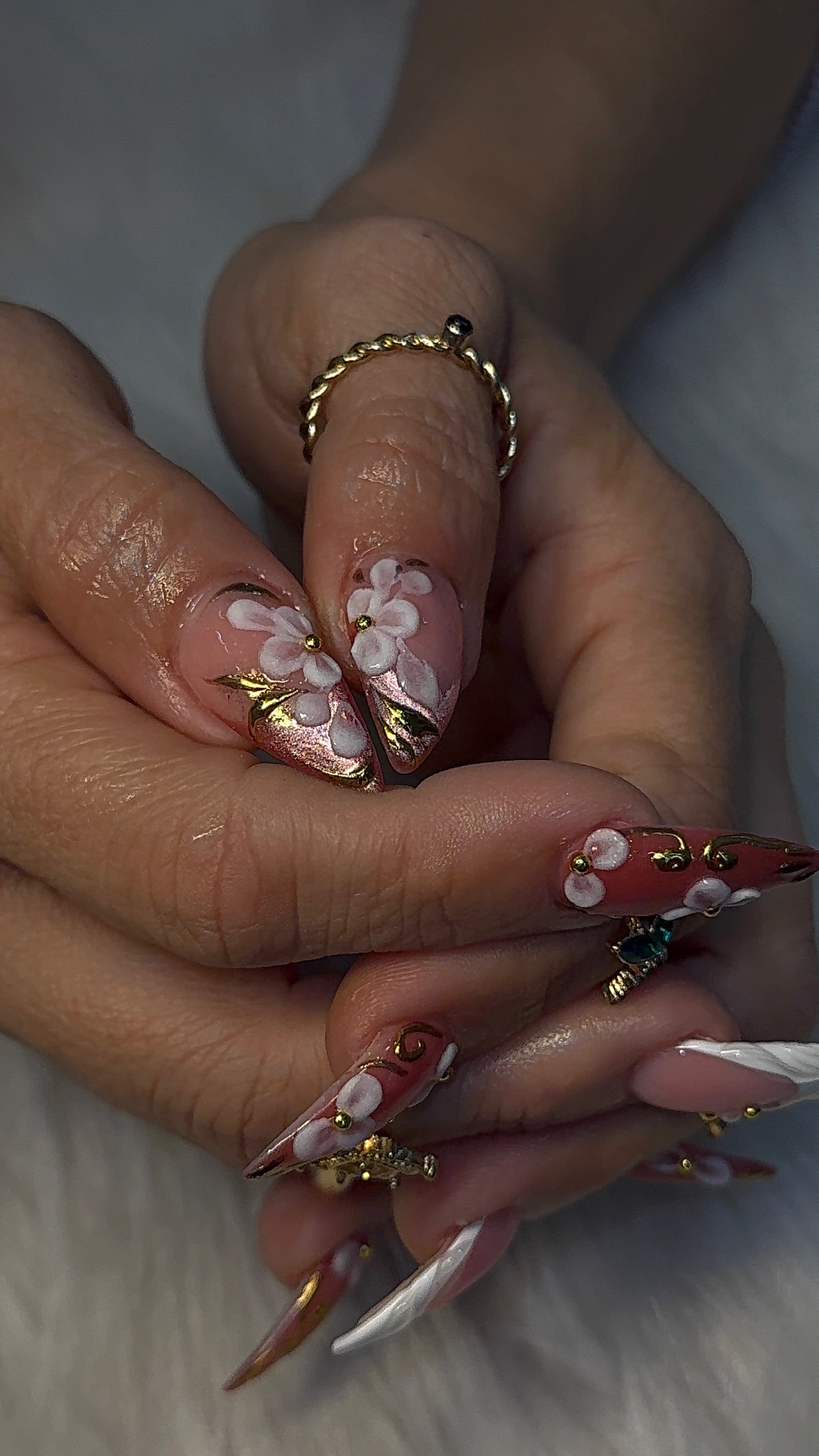 @Beeglam_studio