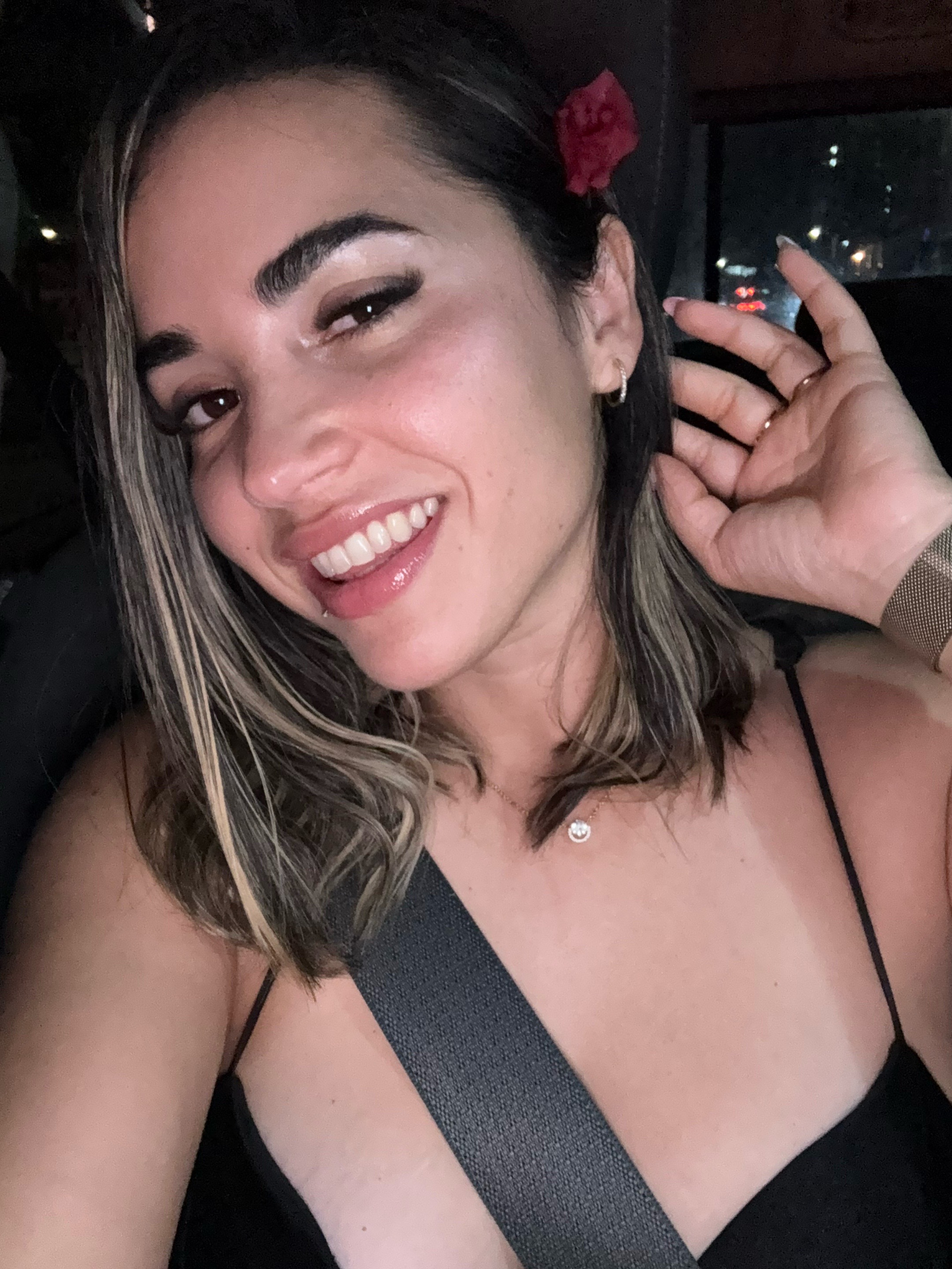 @yuri_iglesias