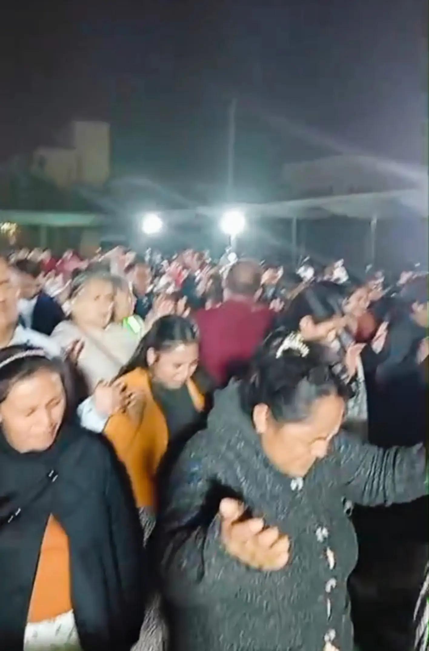 @PASTOR HENRI MART&Iacute;NEZ OFICIAL