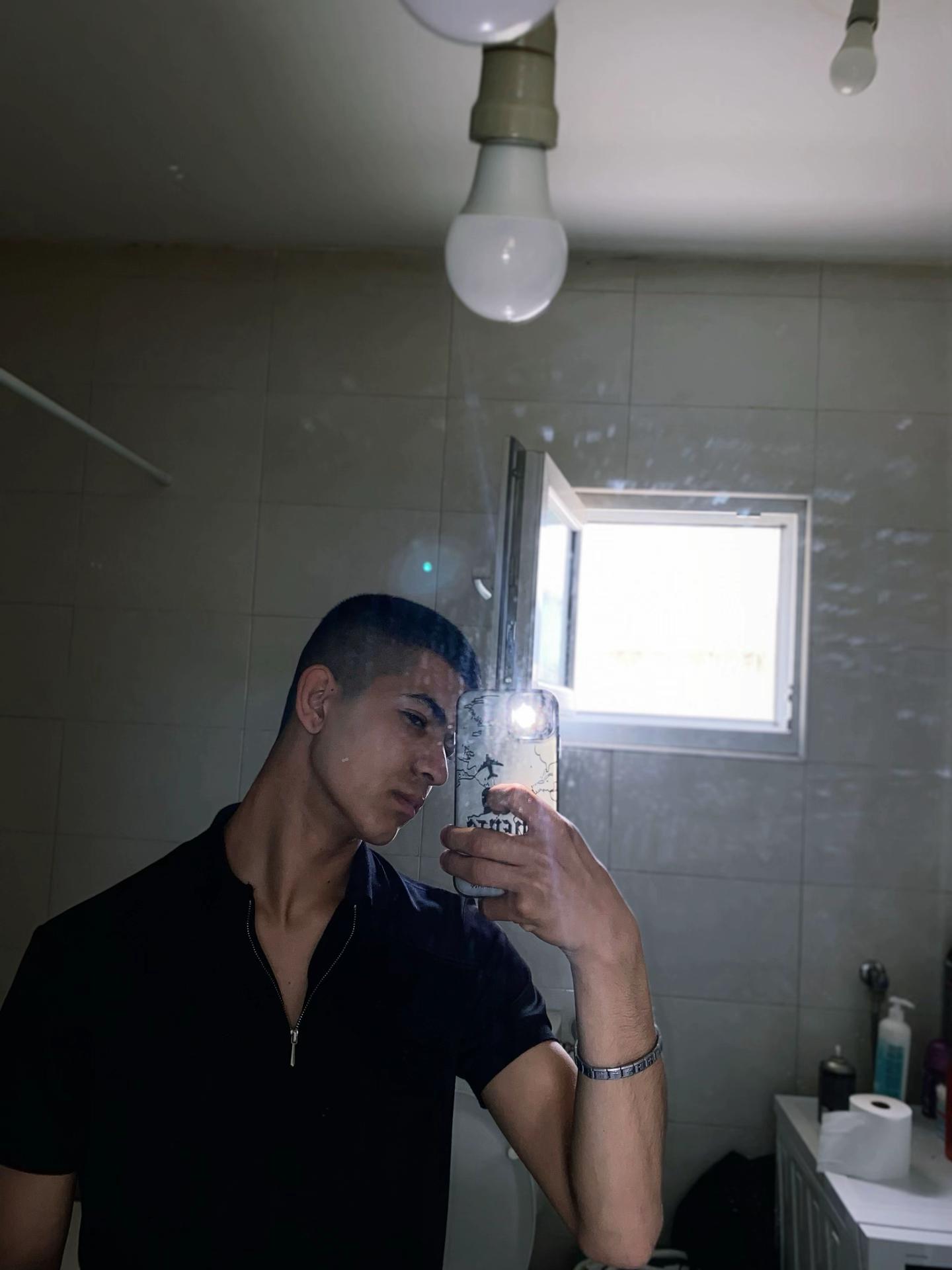 @😶&zwj;🌫️
