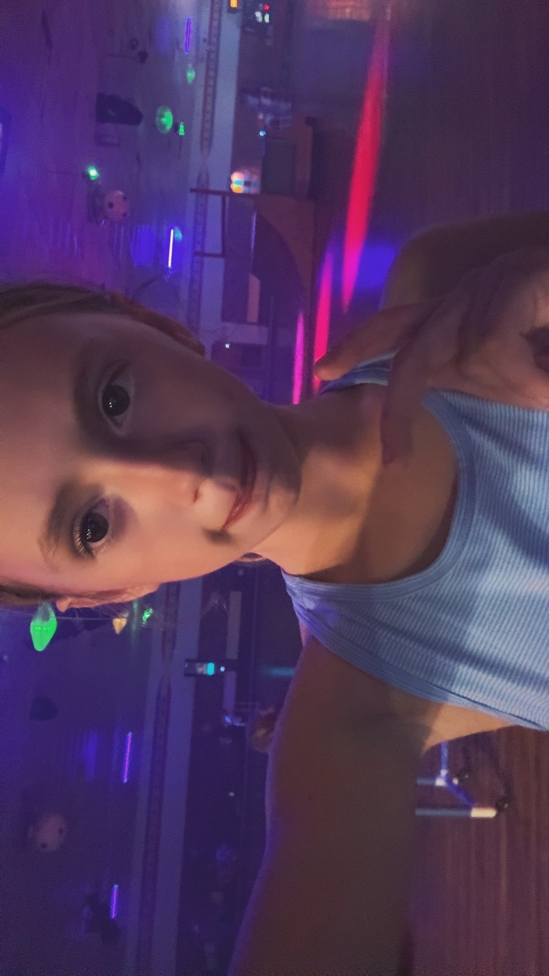 @Scarlett rose