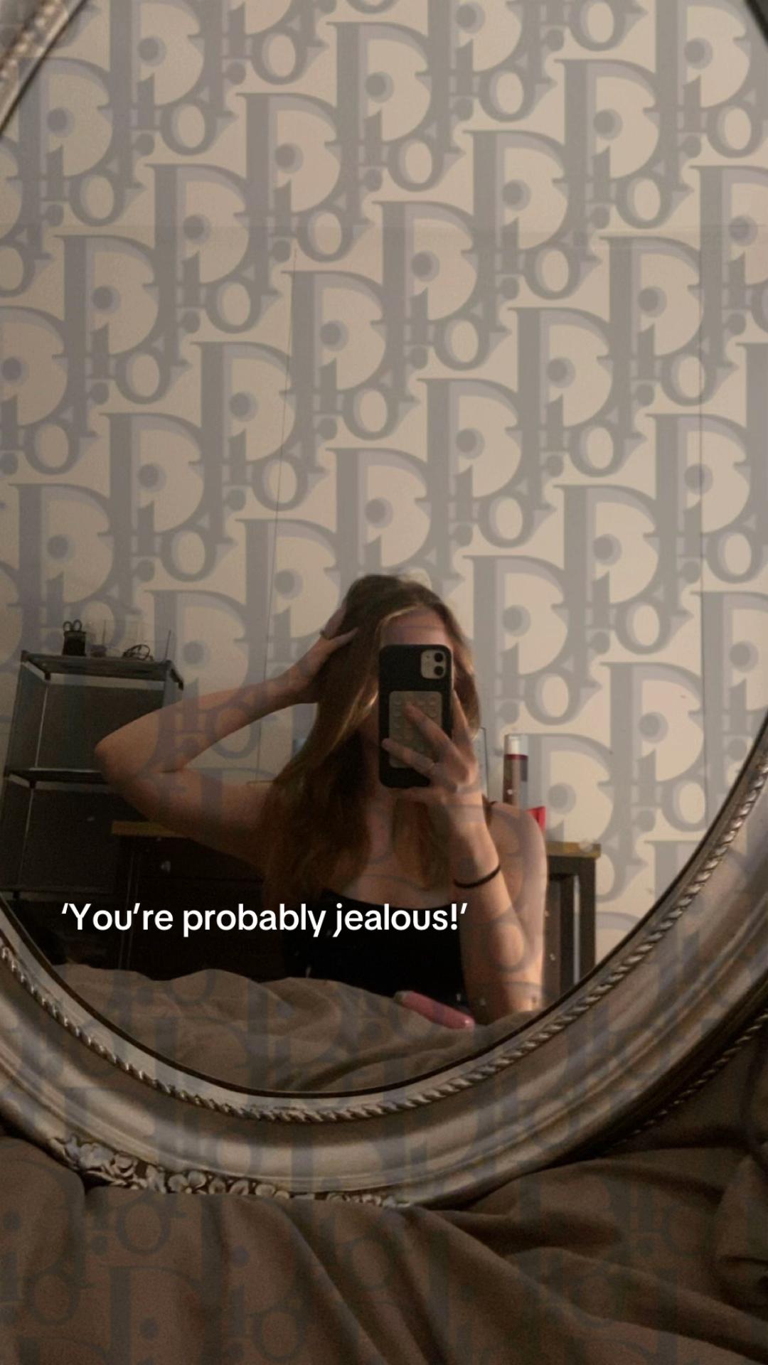 @Ash💕