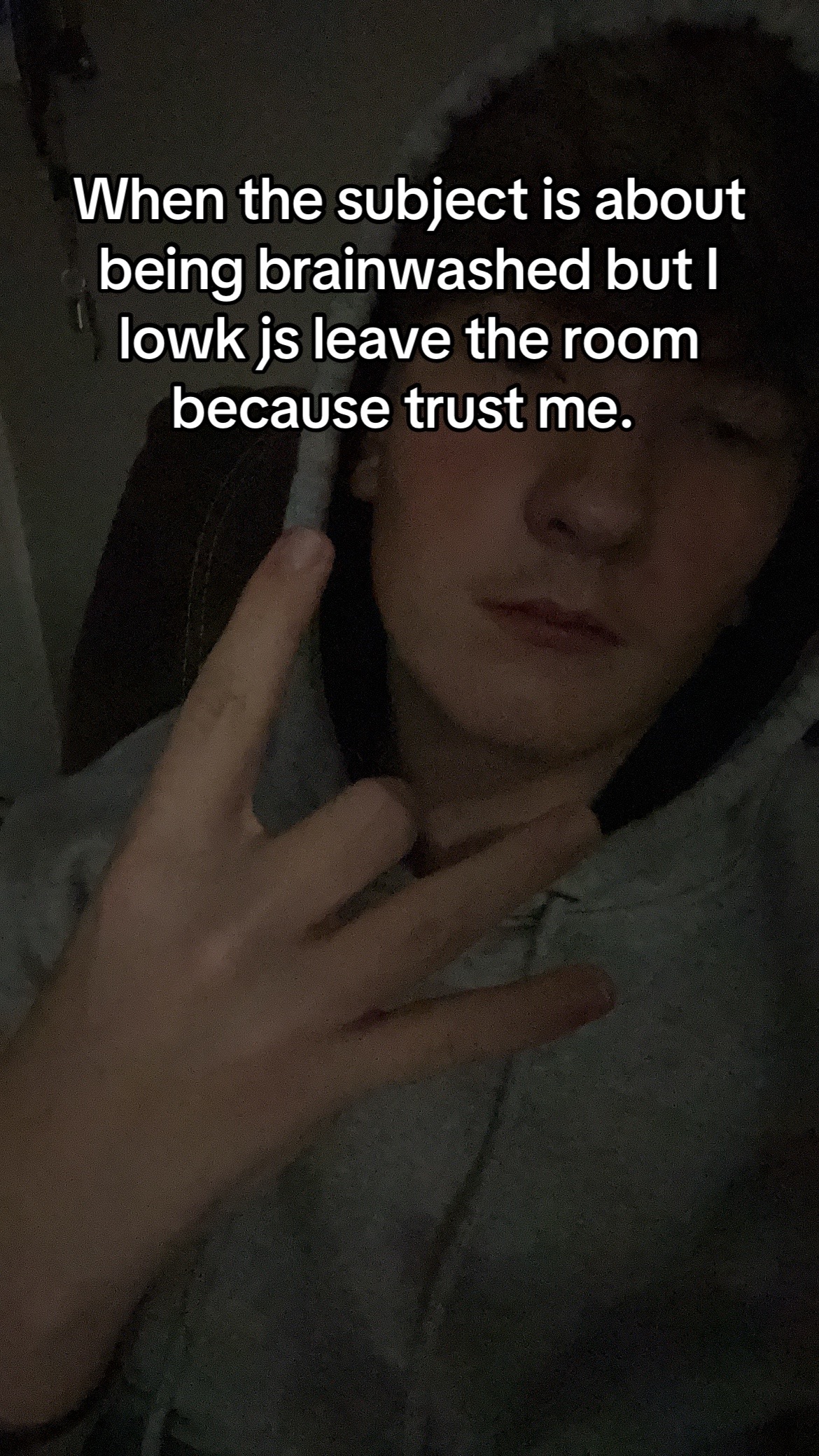@￴￴