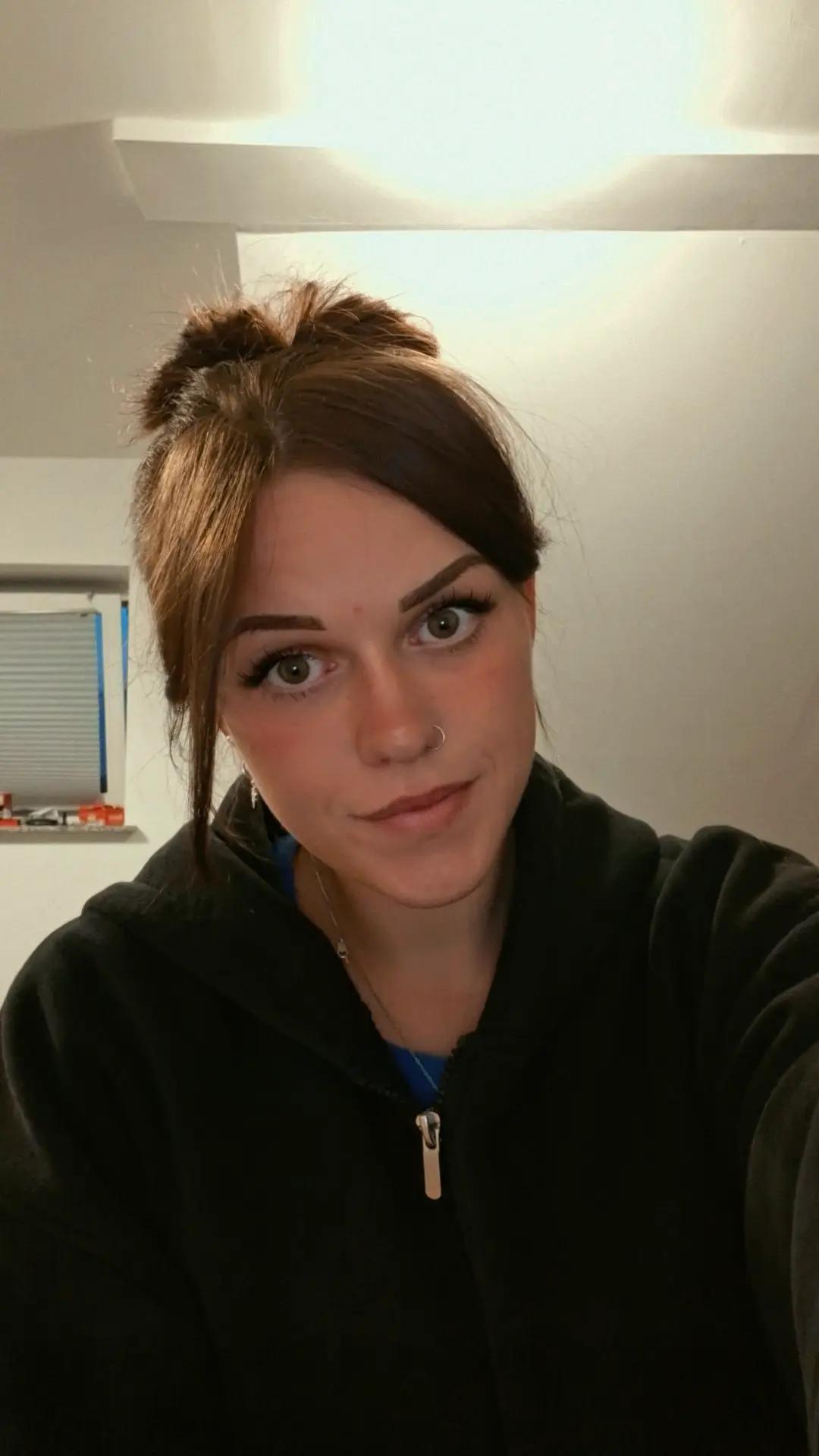 @Zoe