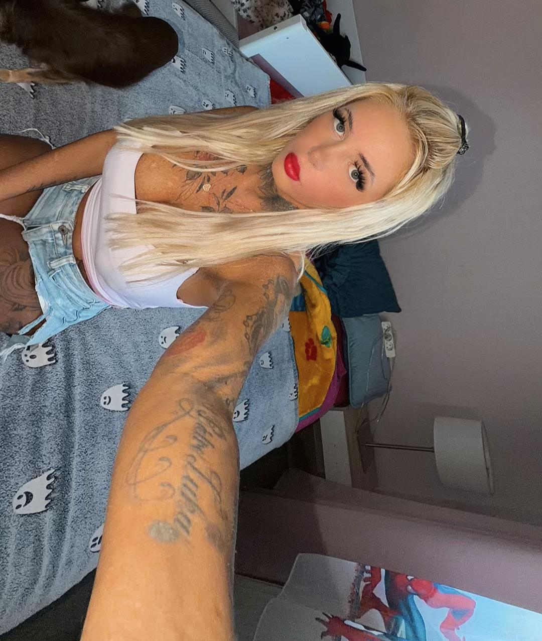@👿BarBie😈