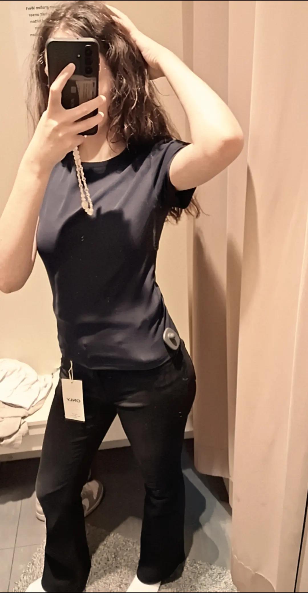 @Sophia