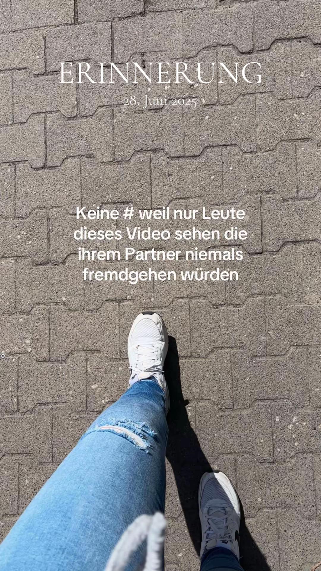 @Beccy🦋۶ৎ
