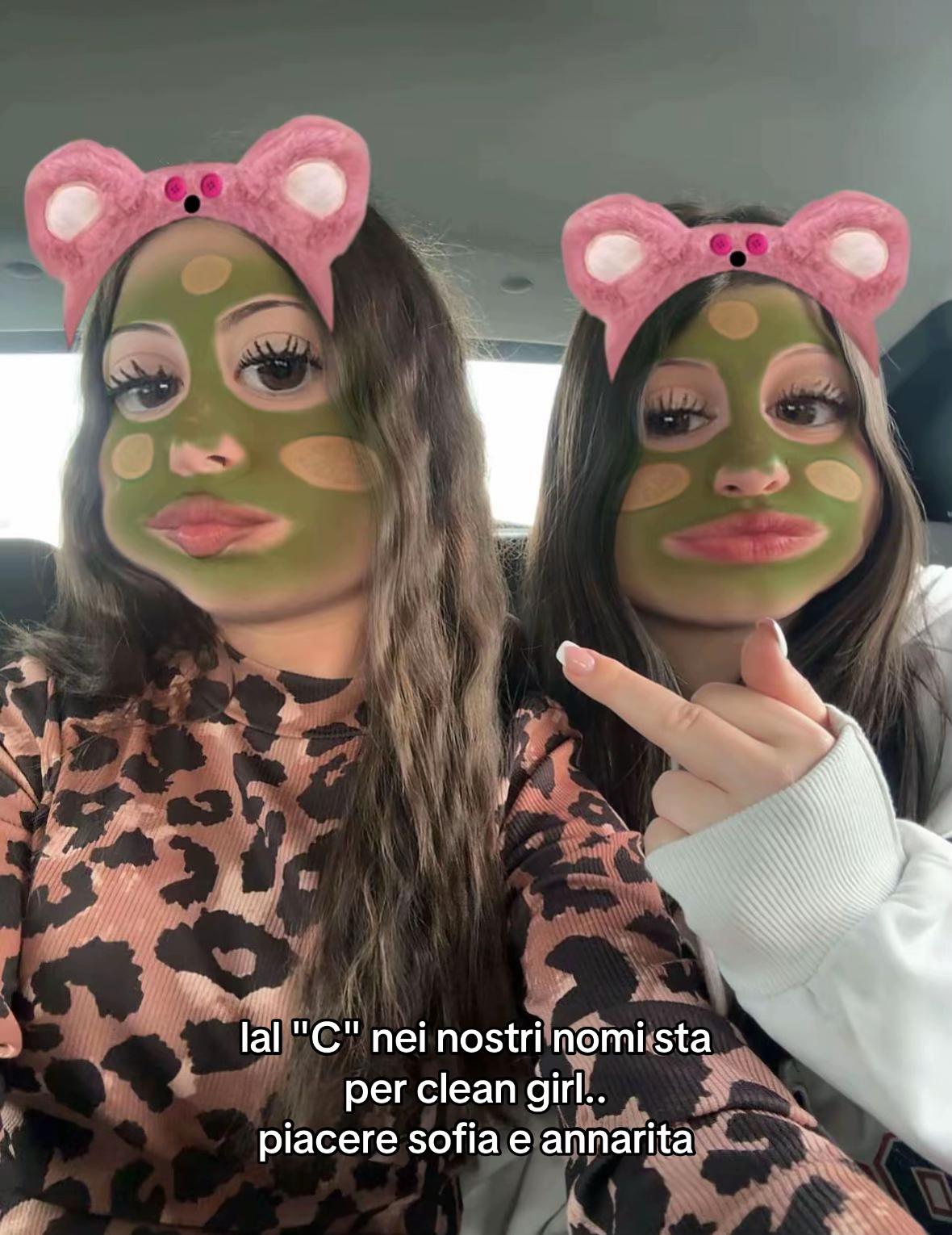 @𝓼𝓸𝓯𝔂&𝓪𝓷𝓷𝓪🦋