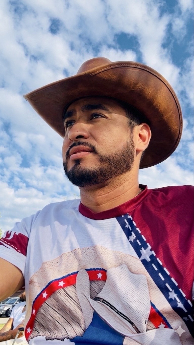 @Richard Apureño