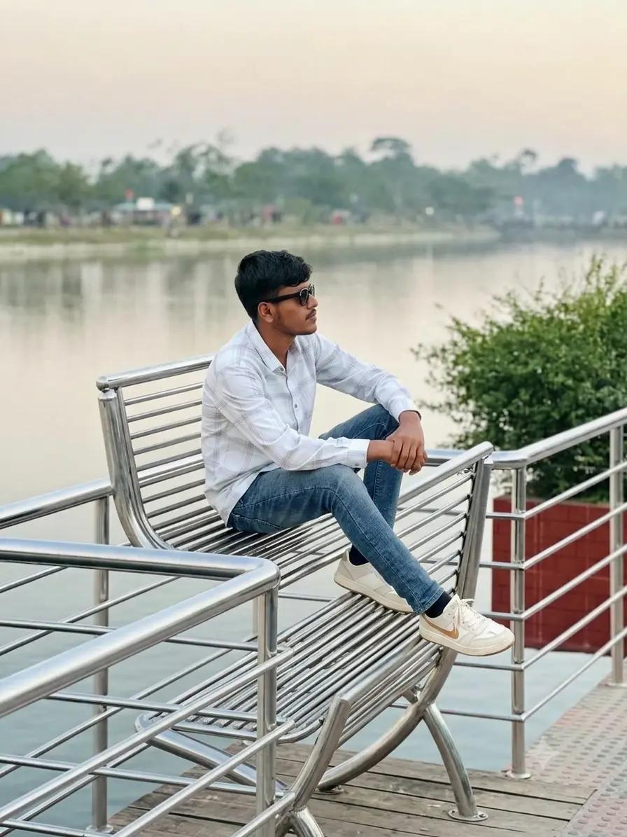 @MD Arif কুমিল্লার দুষ্টু ছেলে