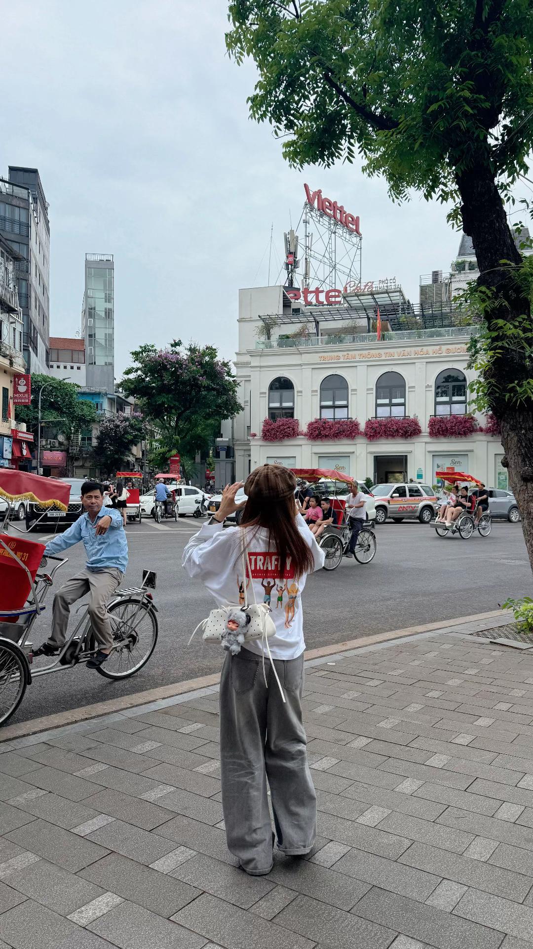 @Ling Kham