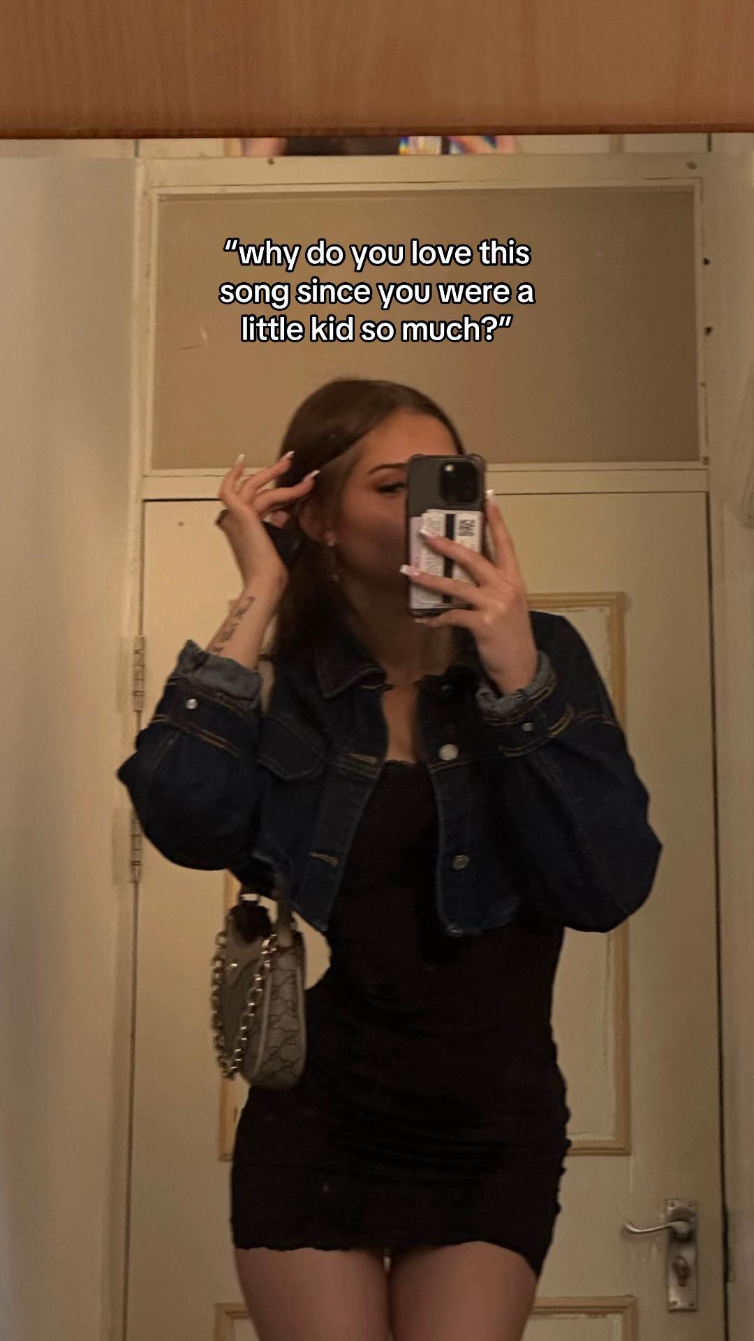 @🎀