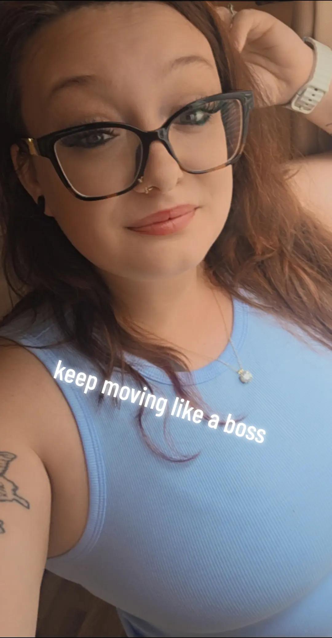 @HisQueen👑
