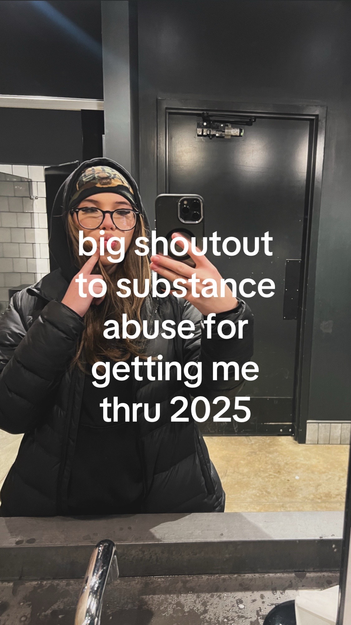 @9ineze
