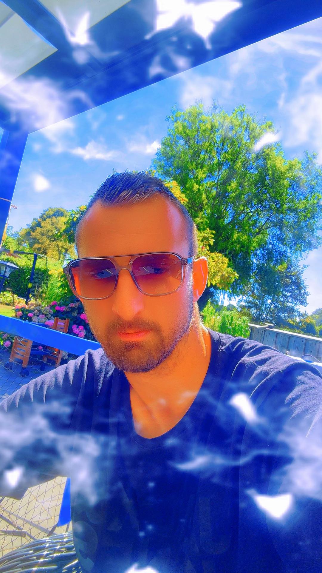 @ꜱᴛᴇᴠᴇɴ T.ɢʟ🌍ʙᴇ