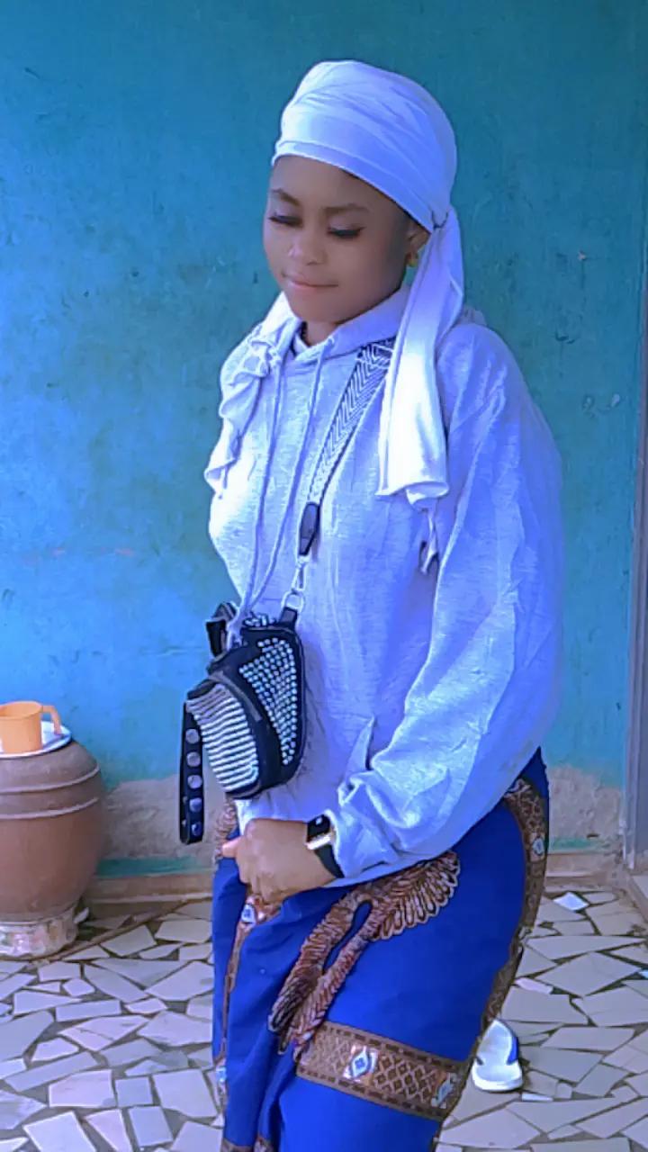 @aïcha