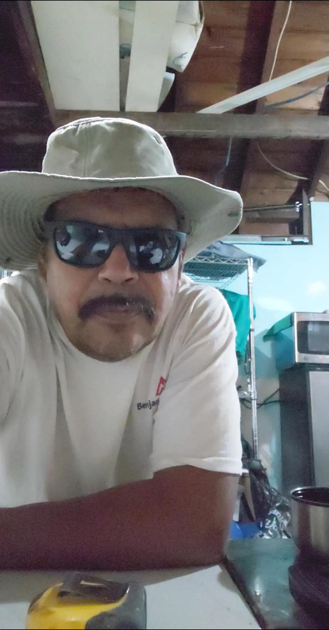 @el Chacal 21 10 @Gmail com