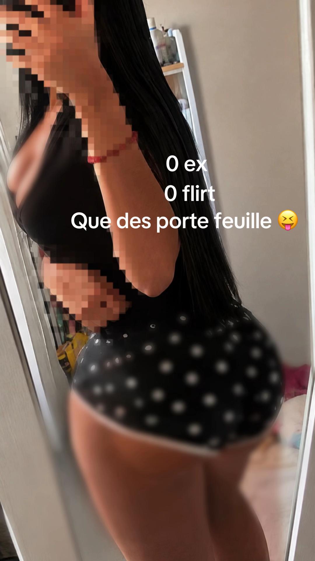 @🫦