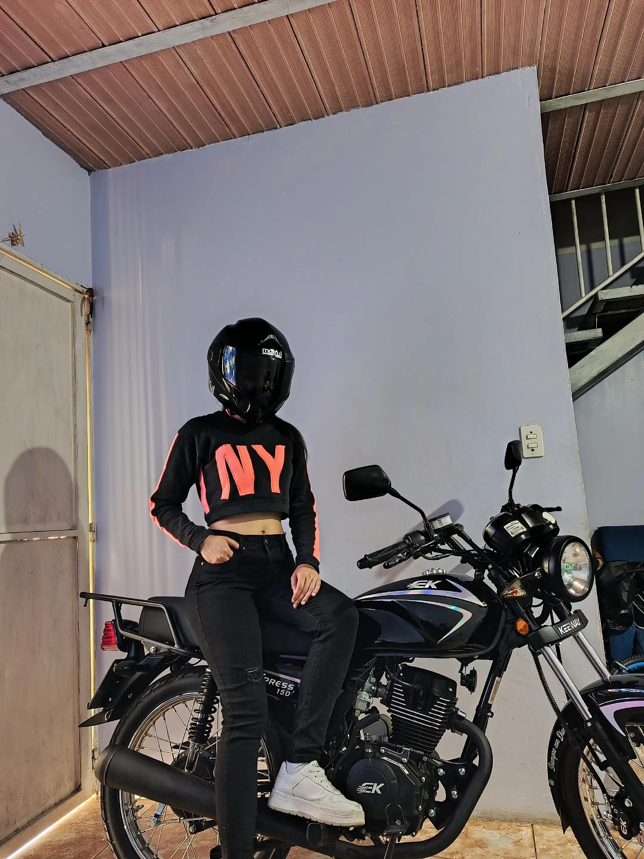 @𝓝𝓮𝔂𝓮𝓻𝓵𝓲𝓷🍒.