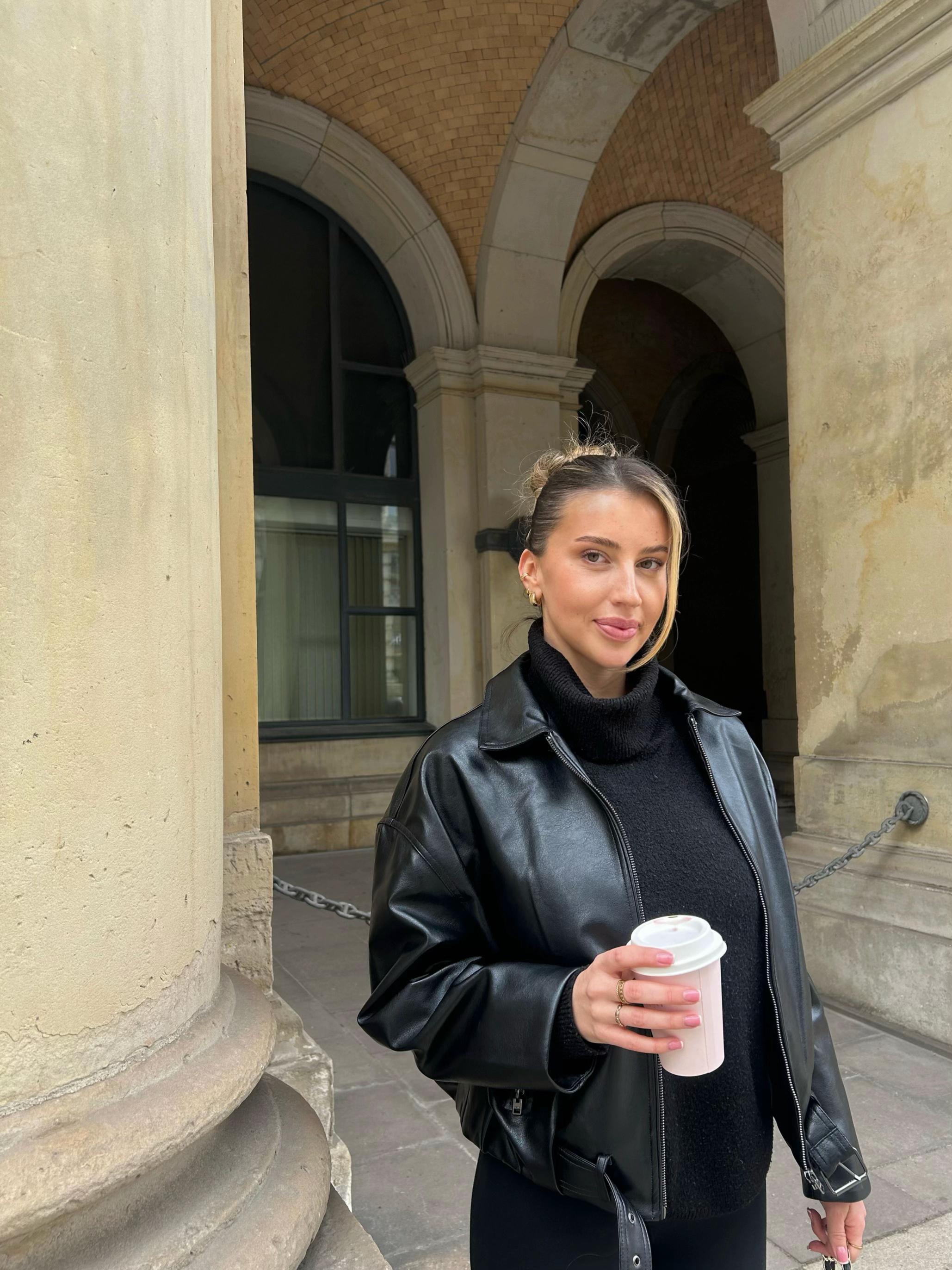 @Maria Michélle