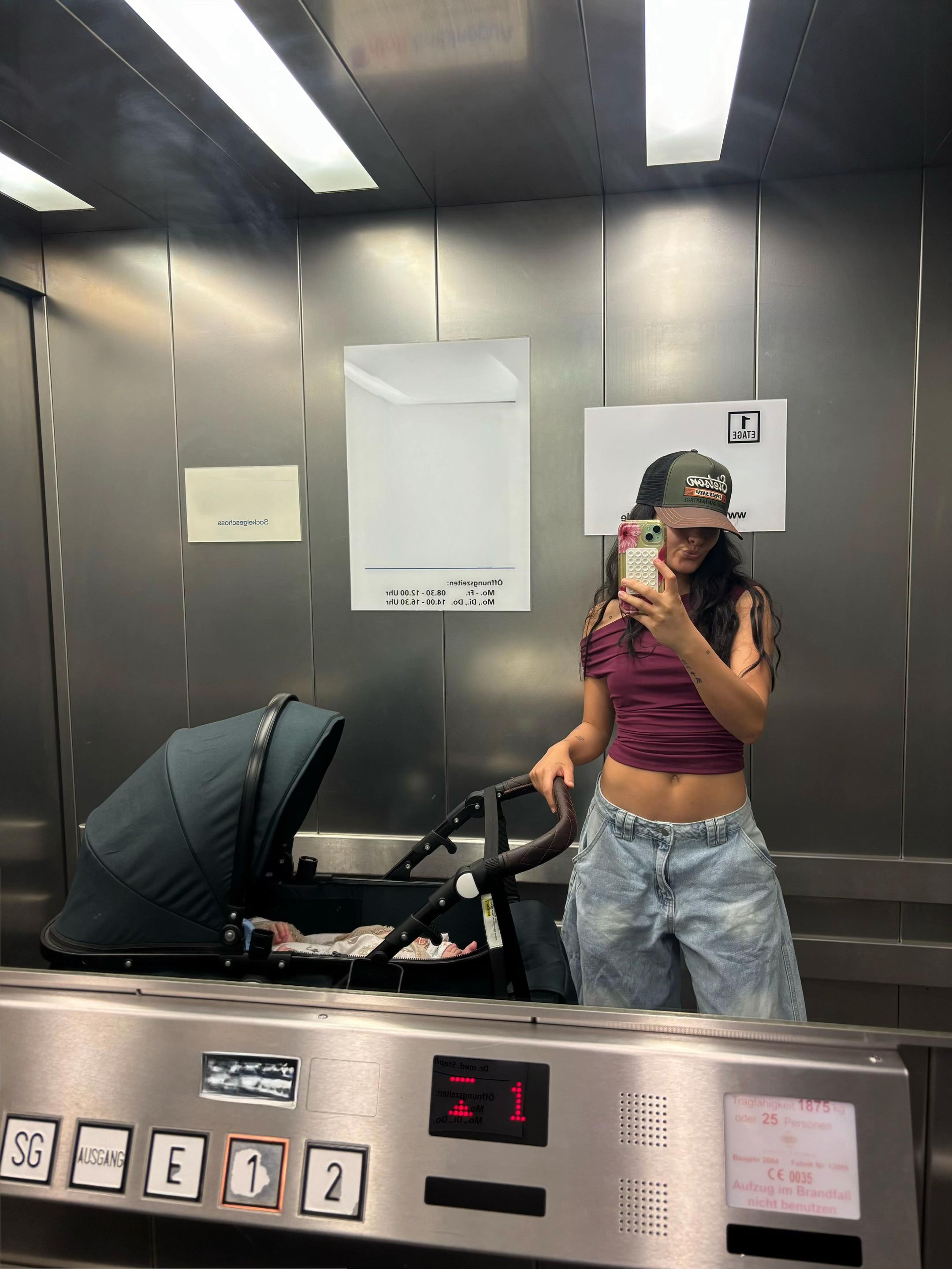 @fayzaekarim