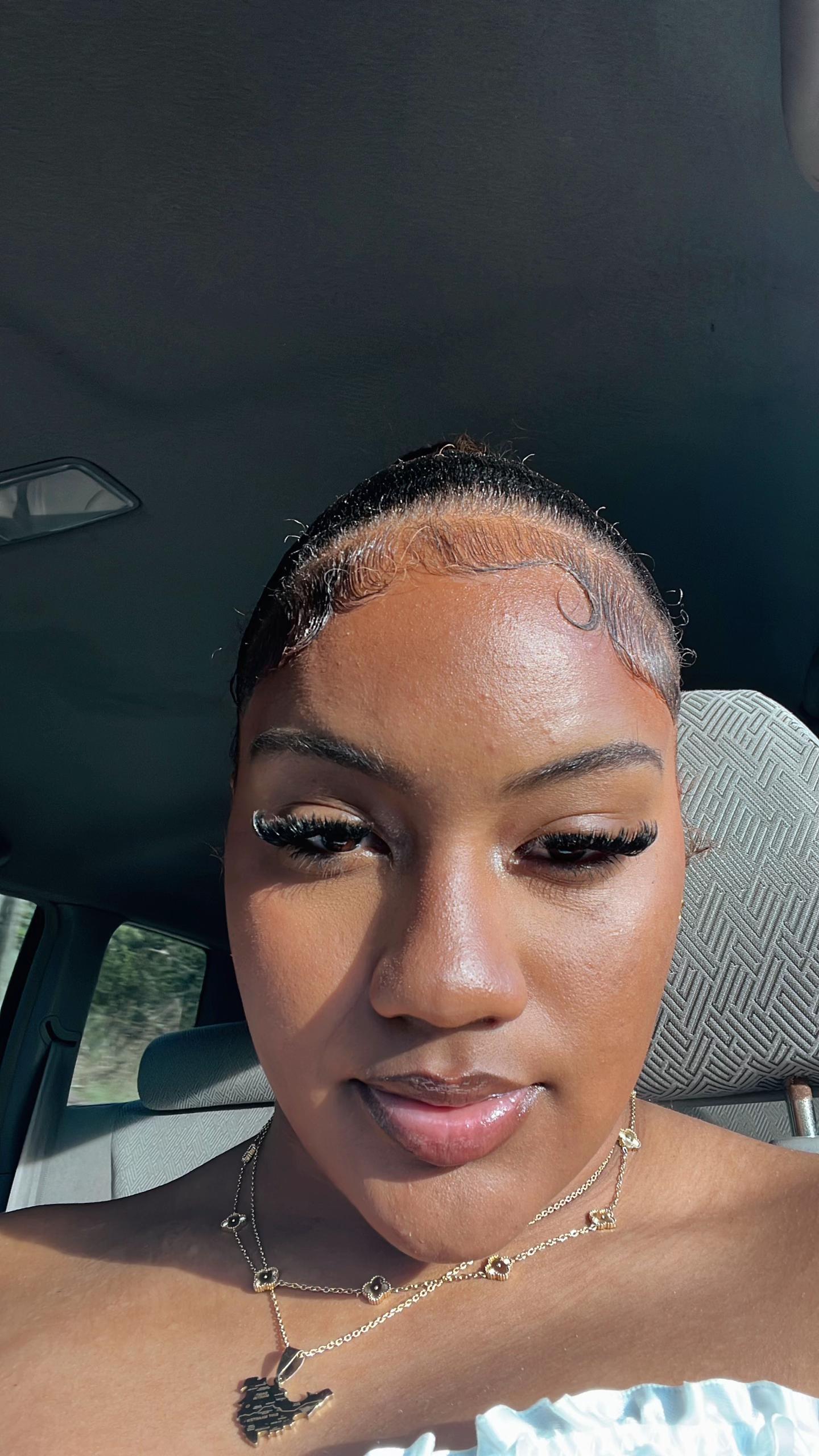 @sisi.next.door