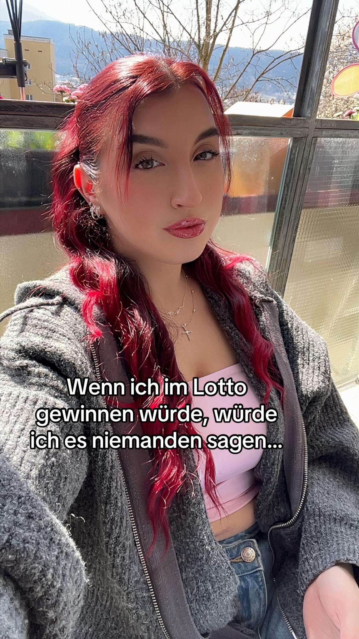 @Lena