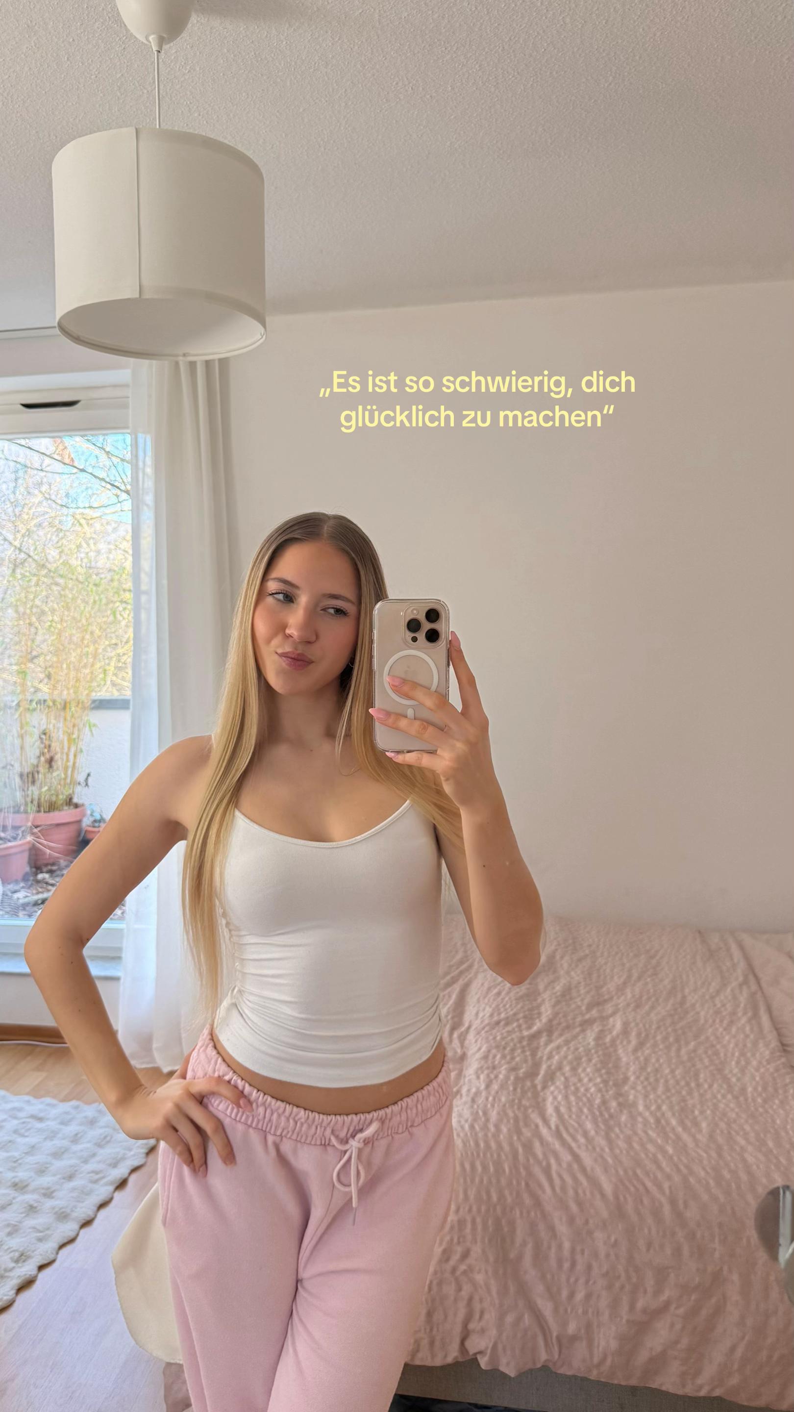 @elena