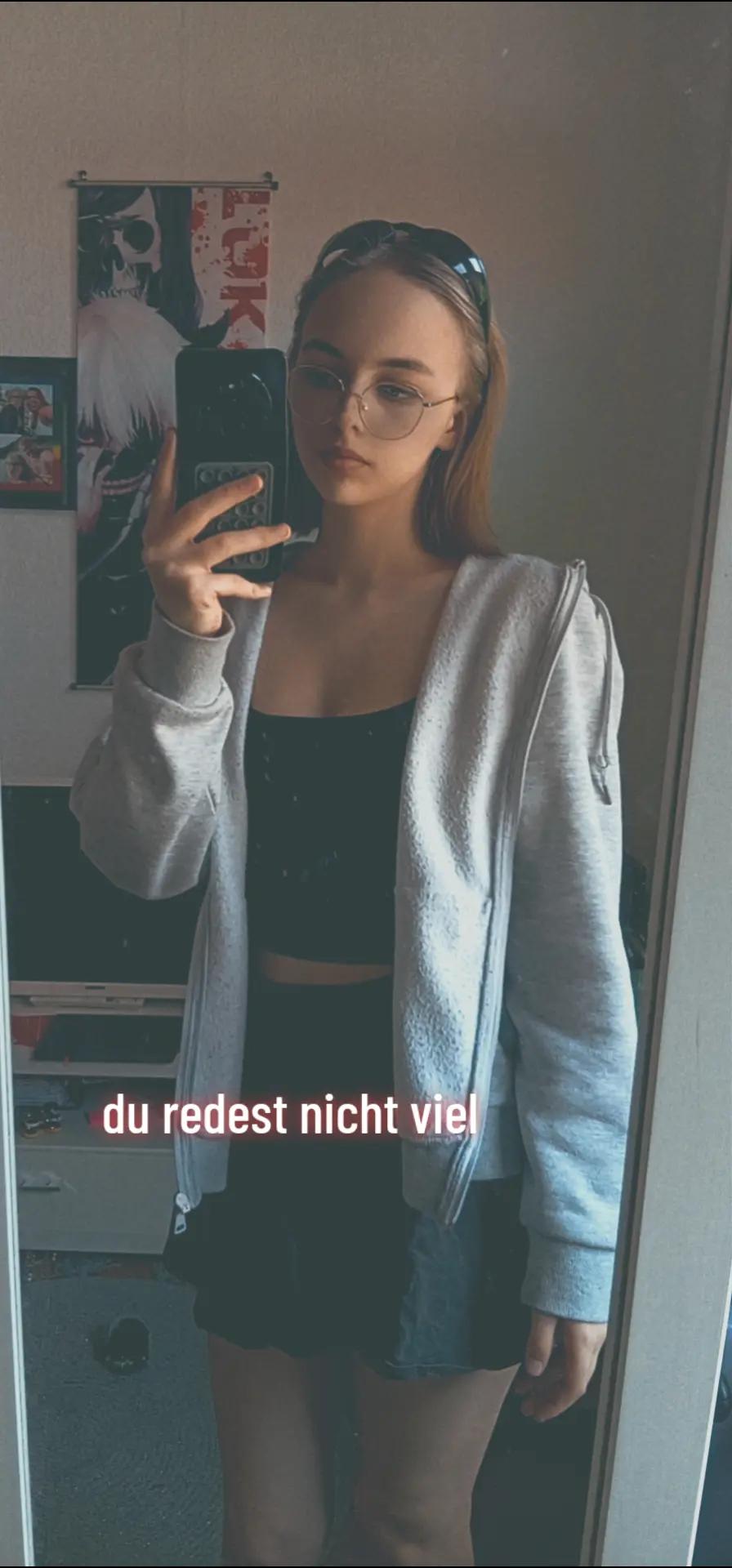 @Leonie