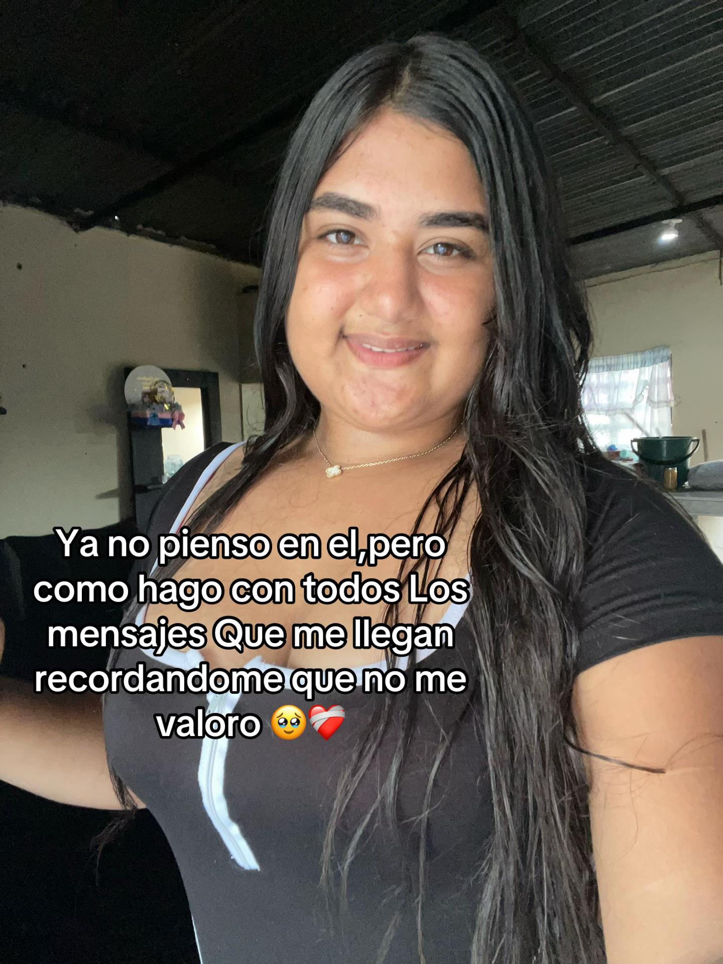 @Helen González