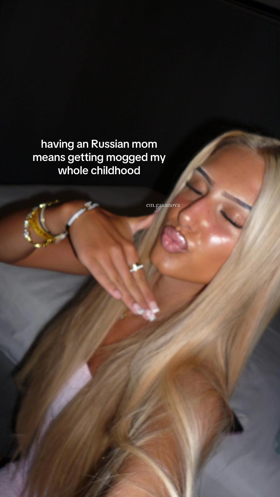 @𝐠𝐚𝐬𝐚𝐧𝐨𝐯𝐚