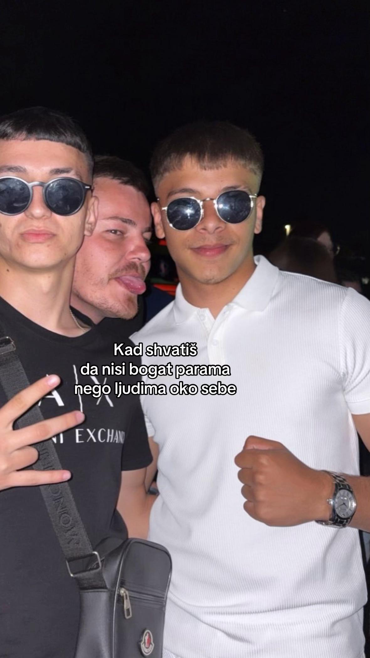 @Čiks
