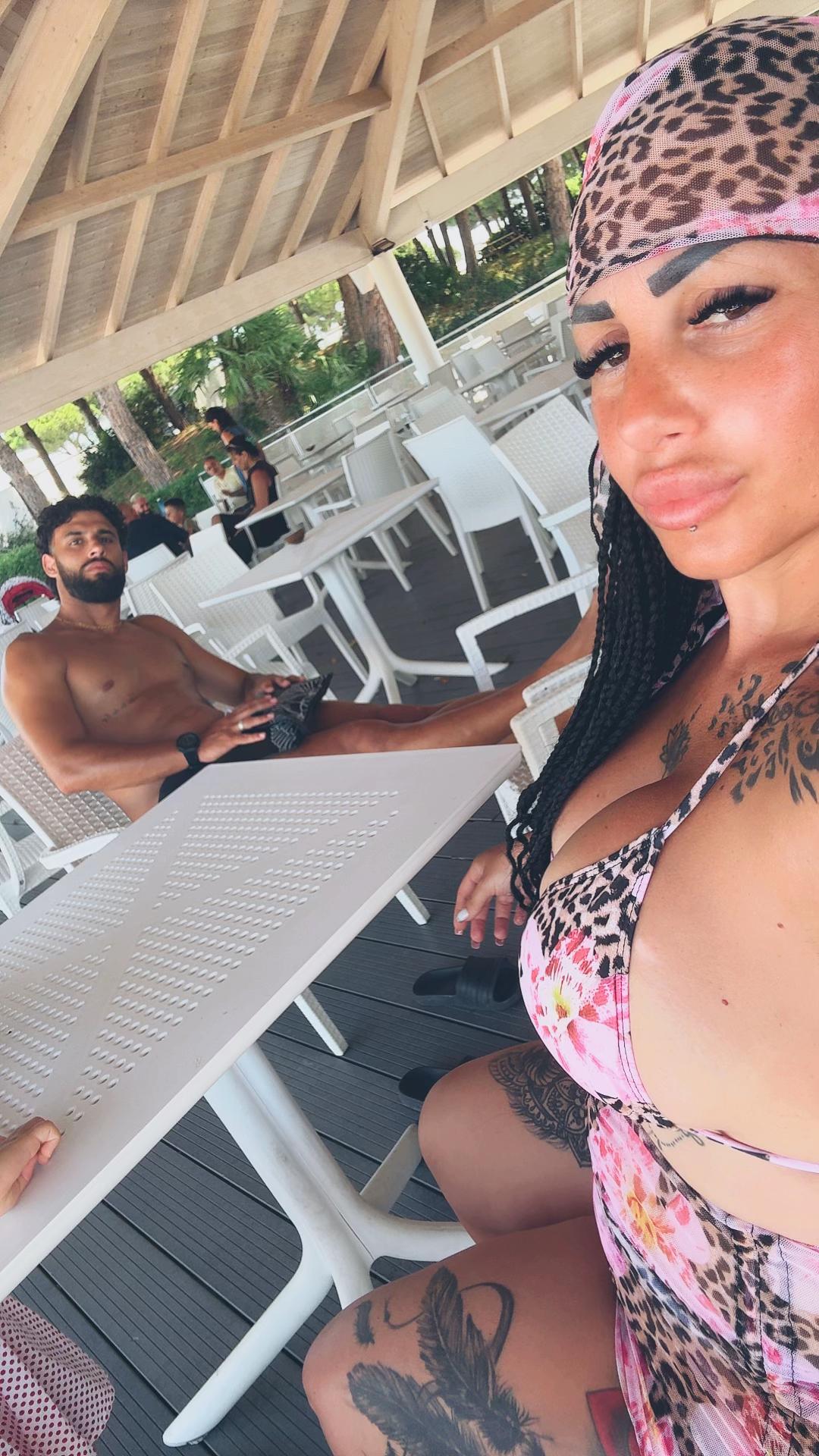 @Rosaria_simioli
