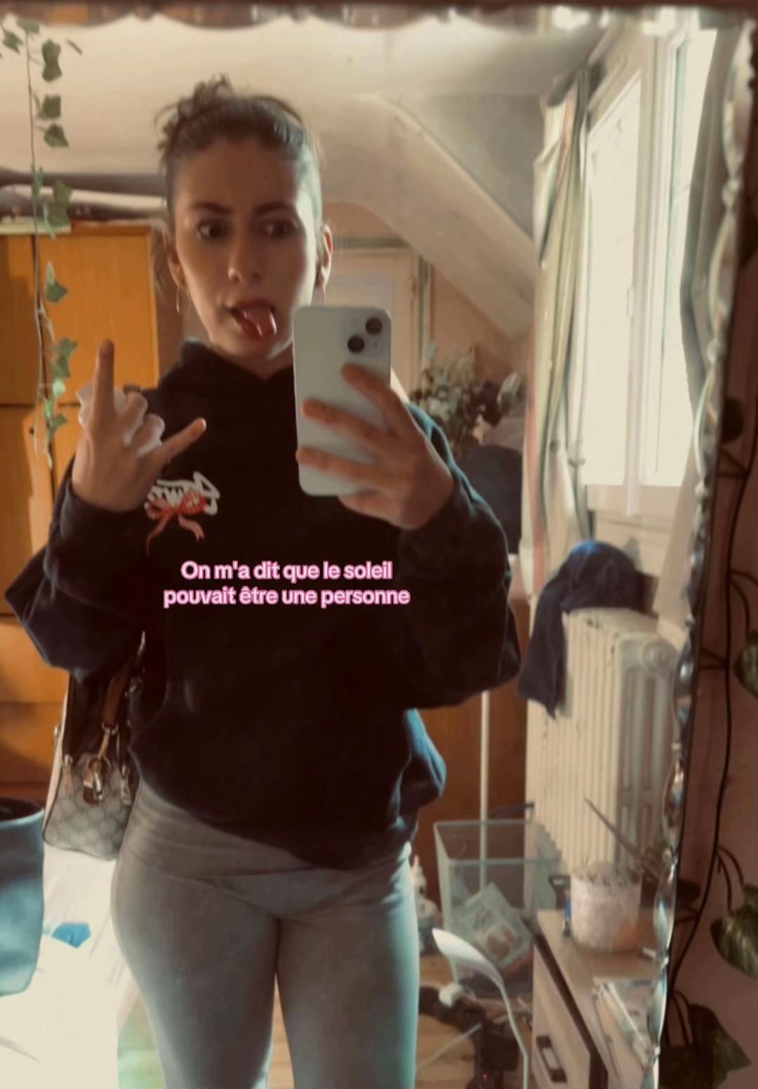 @Margot_2.0