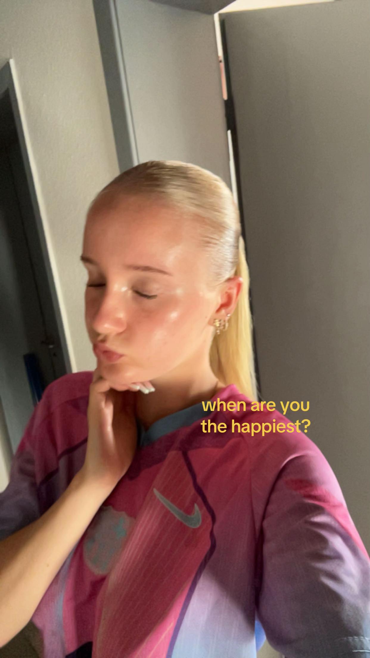 @່ &zwj;
