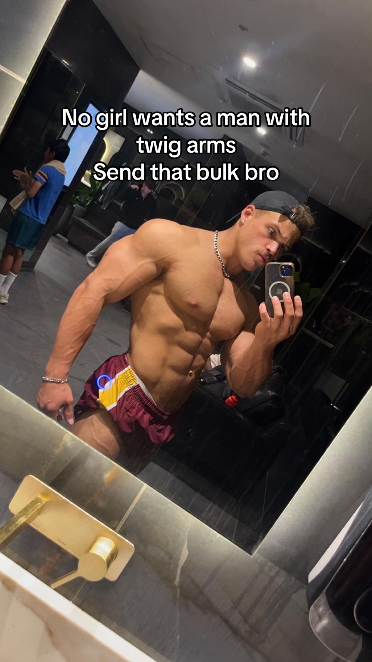 @_tomstenhouse_