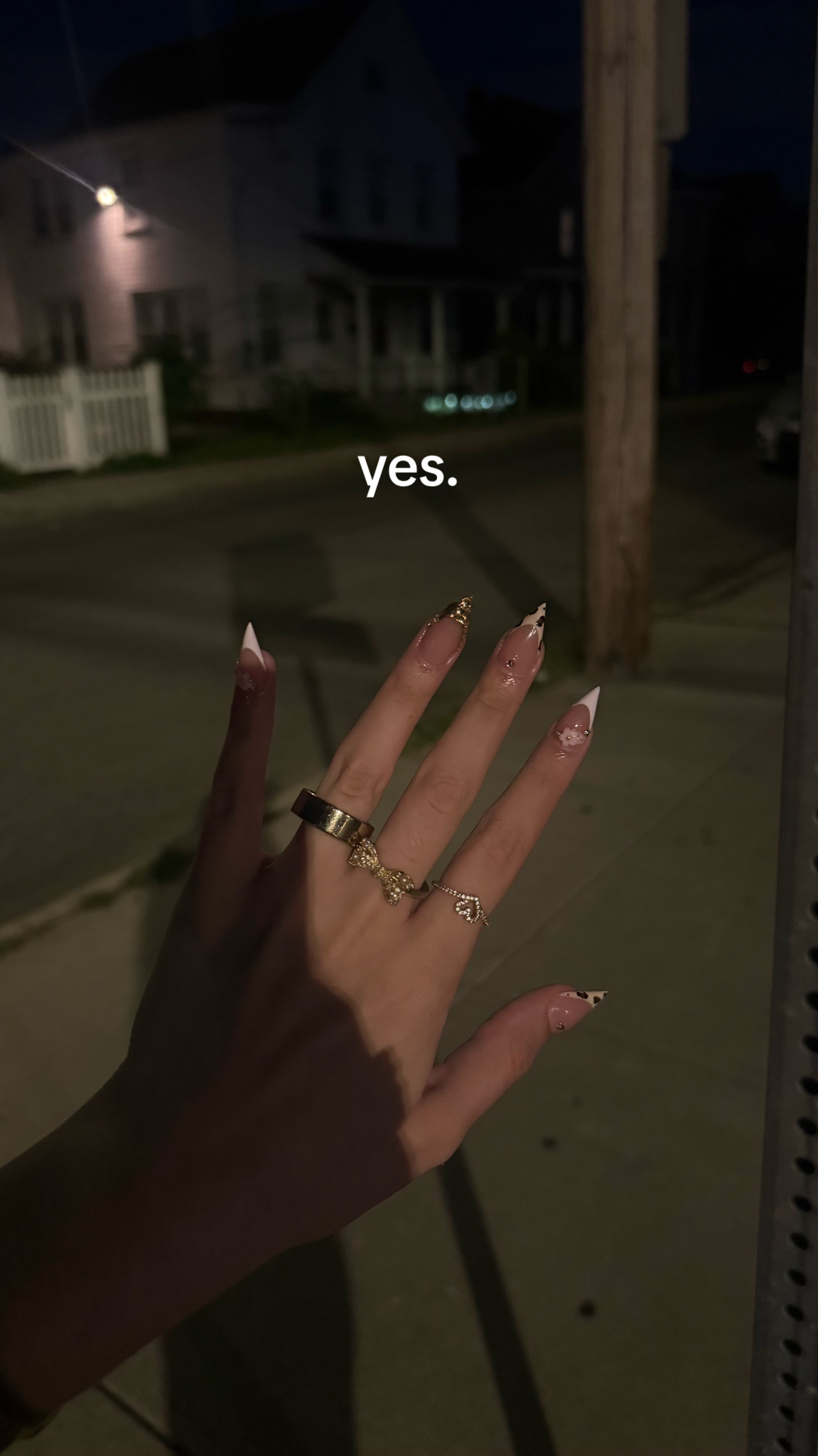 @g