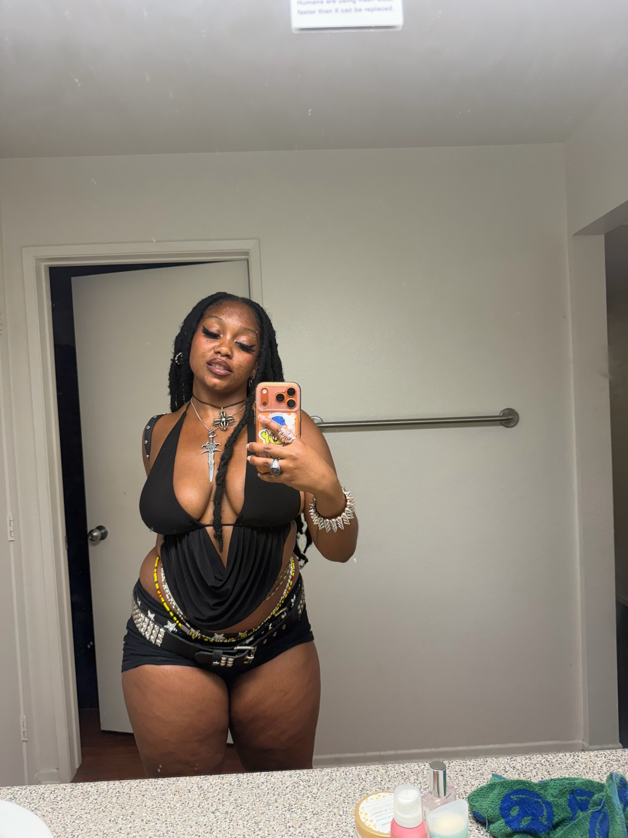 @infinity_bee