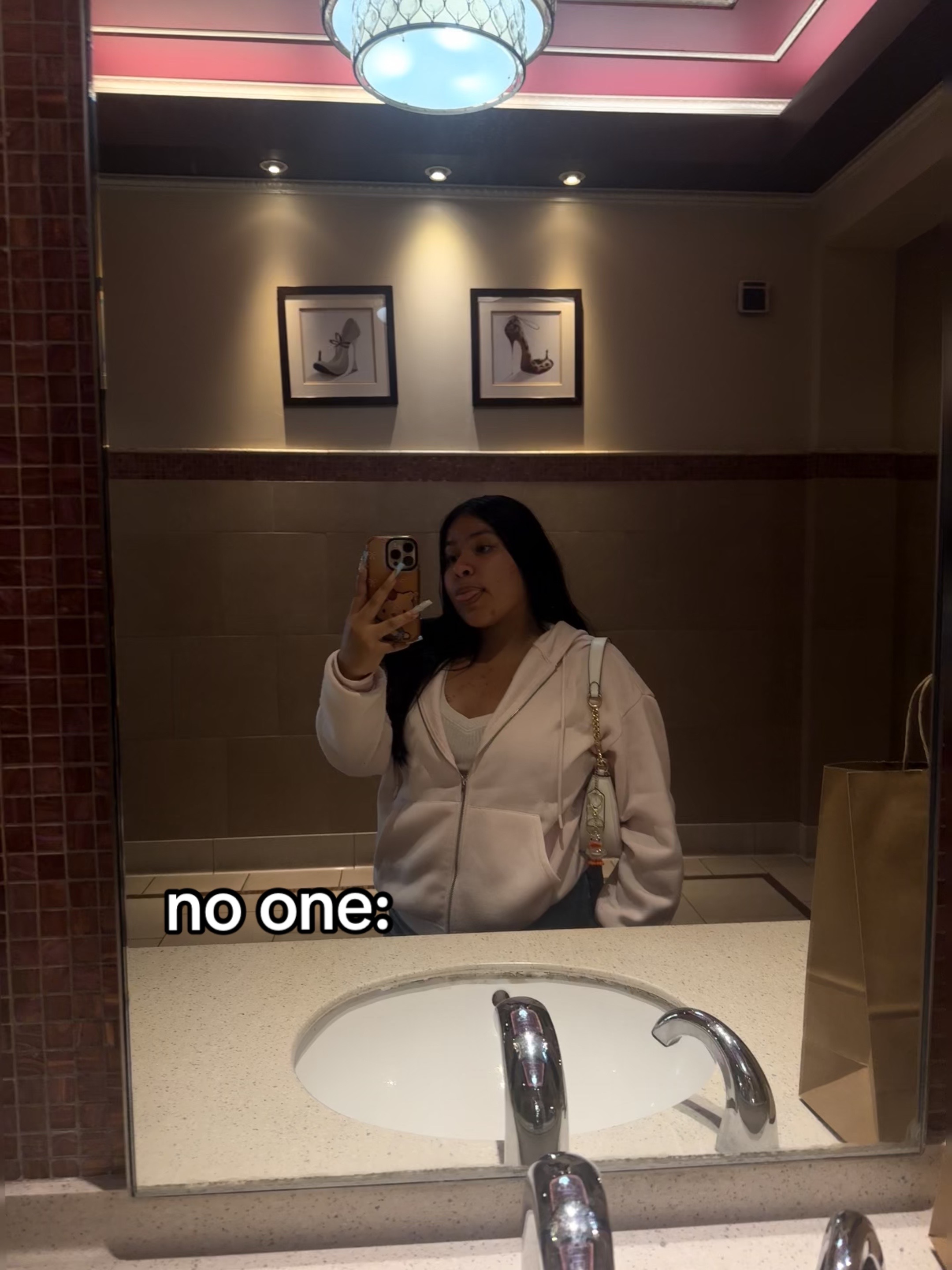 @𝓛𝓪𝓲𝓼𝓱𝓪