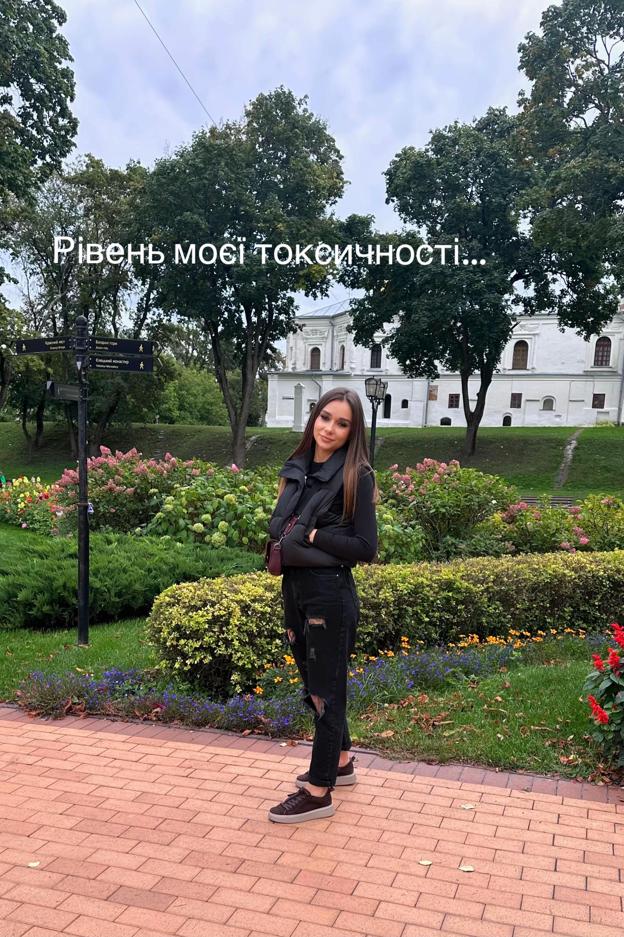 @Rusya__