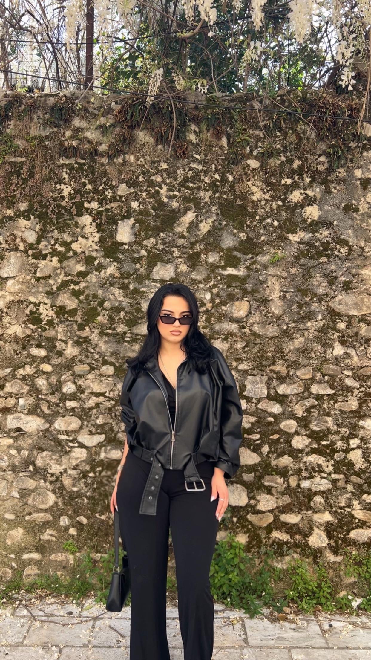 @elaa👩🏻