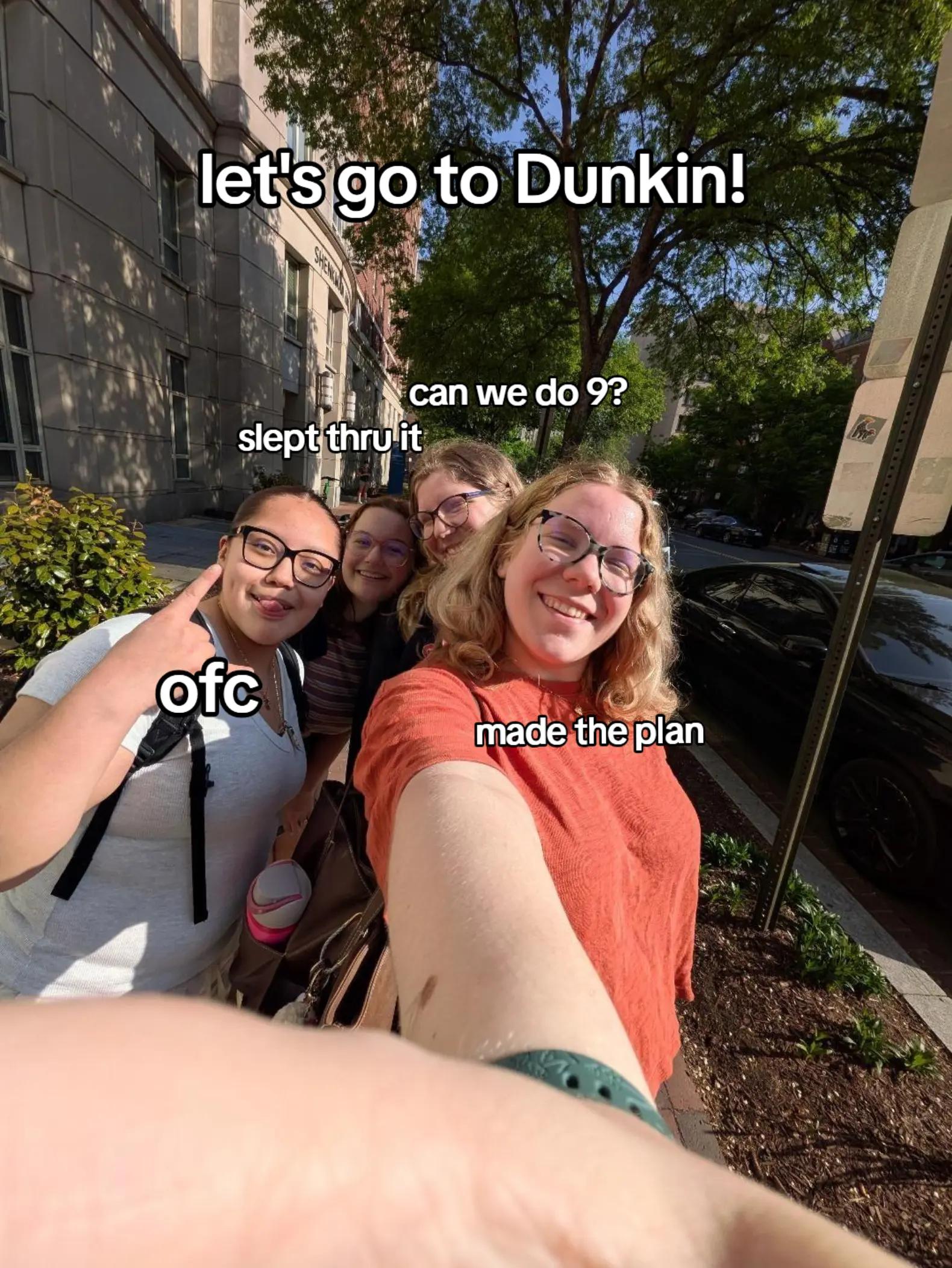 @emma.to.the.moon