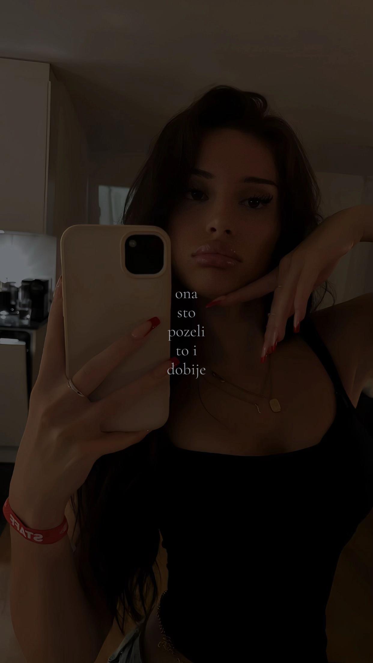 @мака 🪽