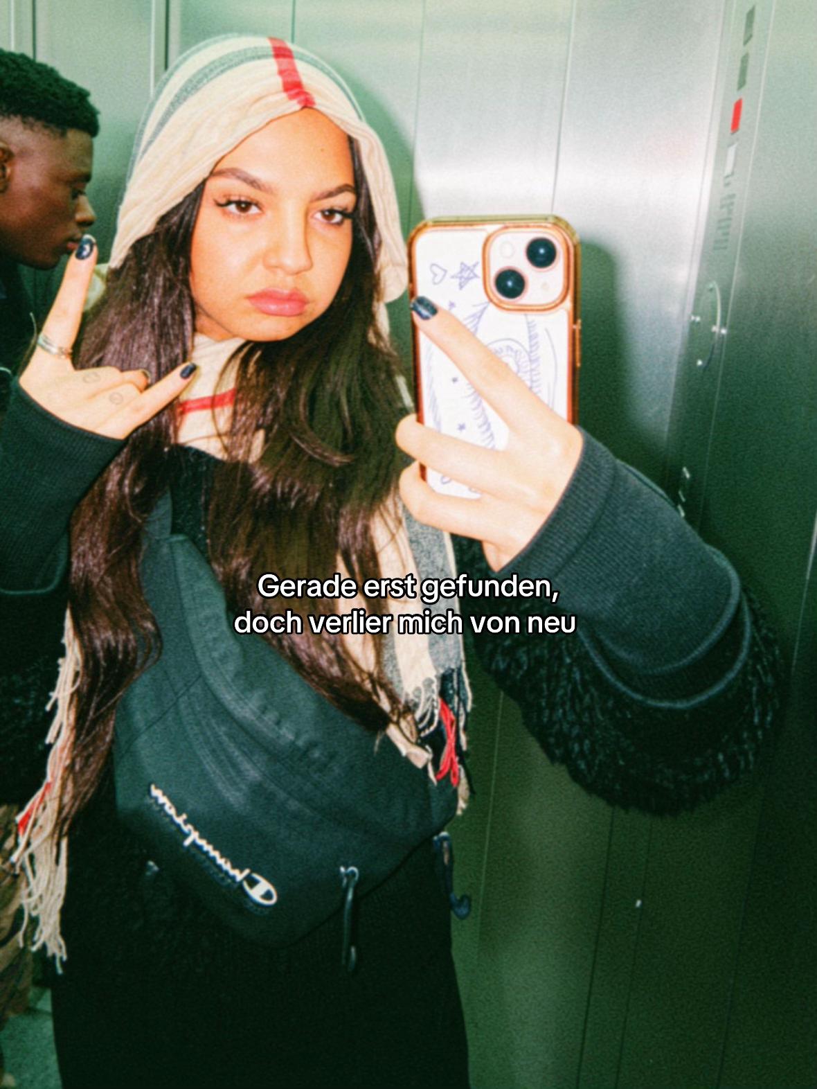 @NATASCHA🖤🍃