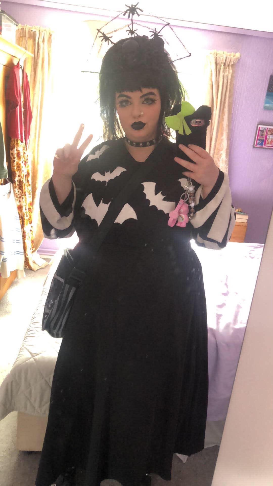 @🕷️𝕽𝖎𝖑𝖊𝖞 𝕮𝖔𝖚𝖙𝖚𝖗𝖊🖤