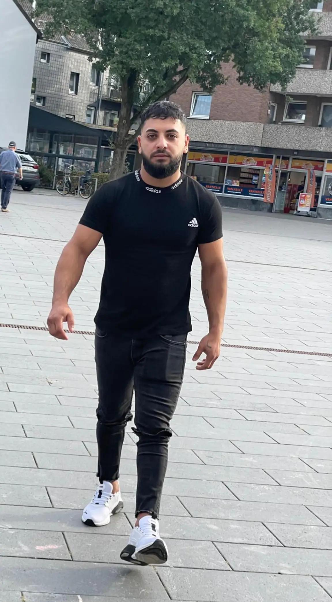 @Laur țiganu