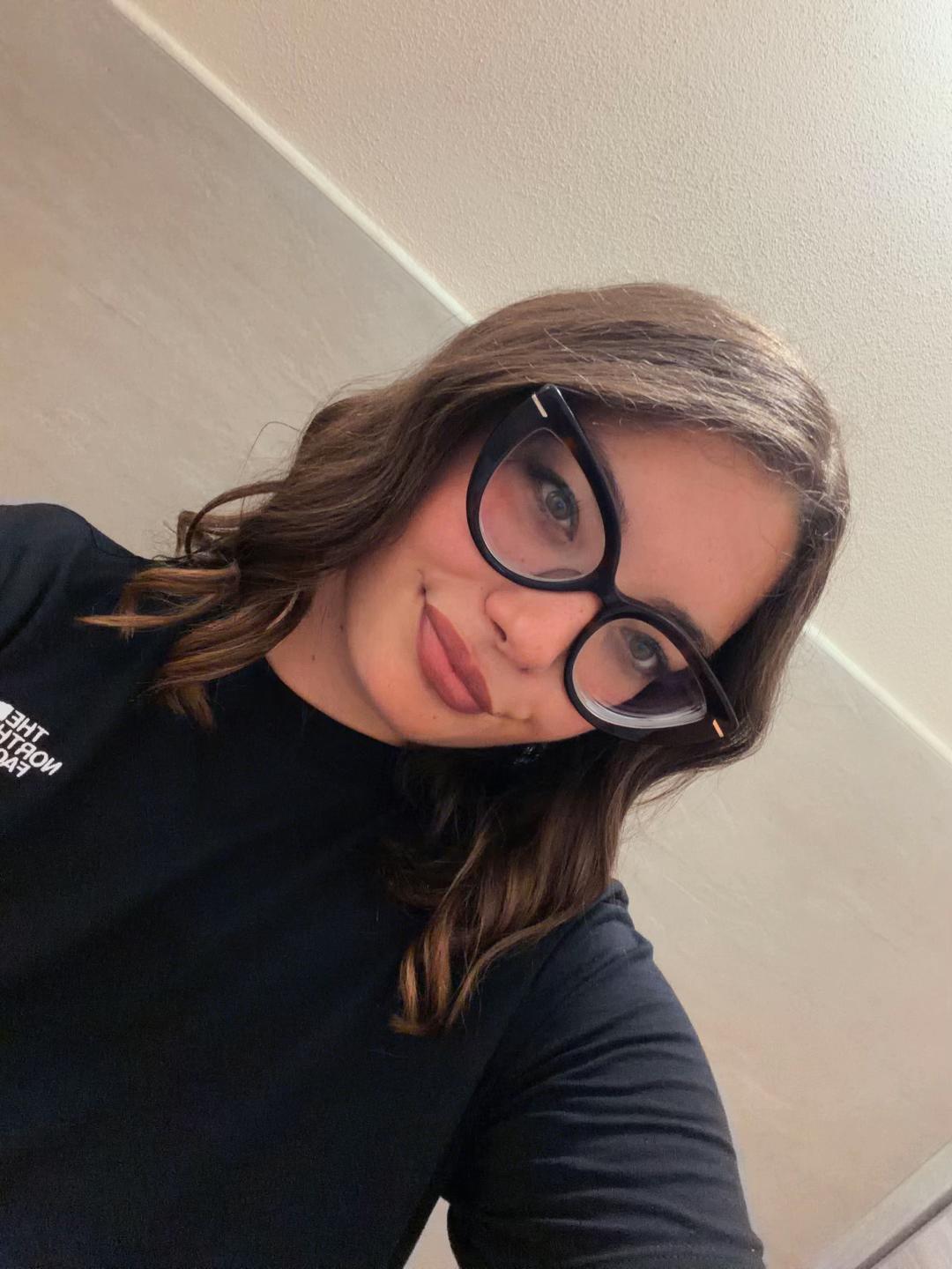 @😇