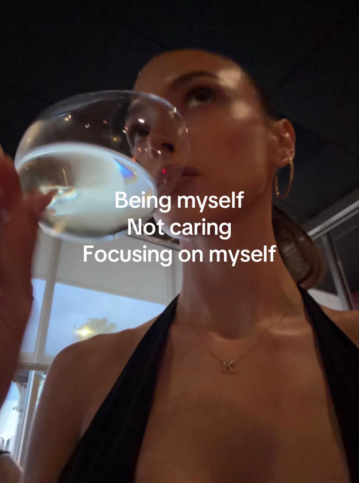 @𝐹