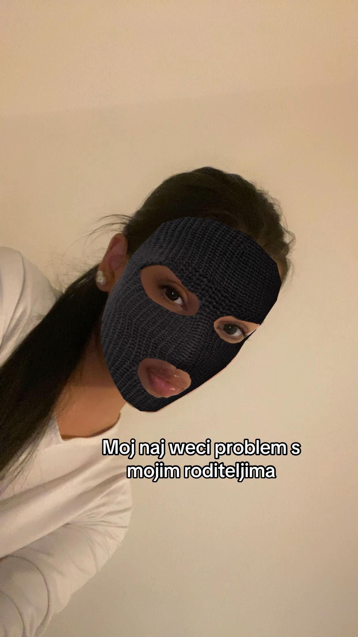 @🪽mallika🪽