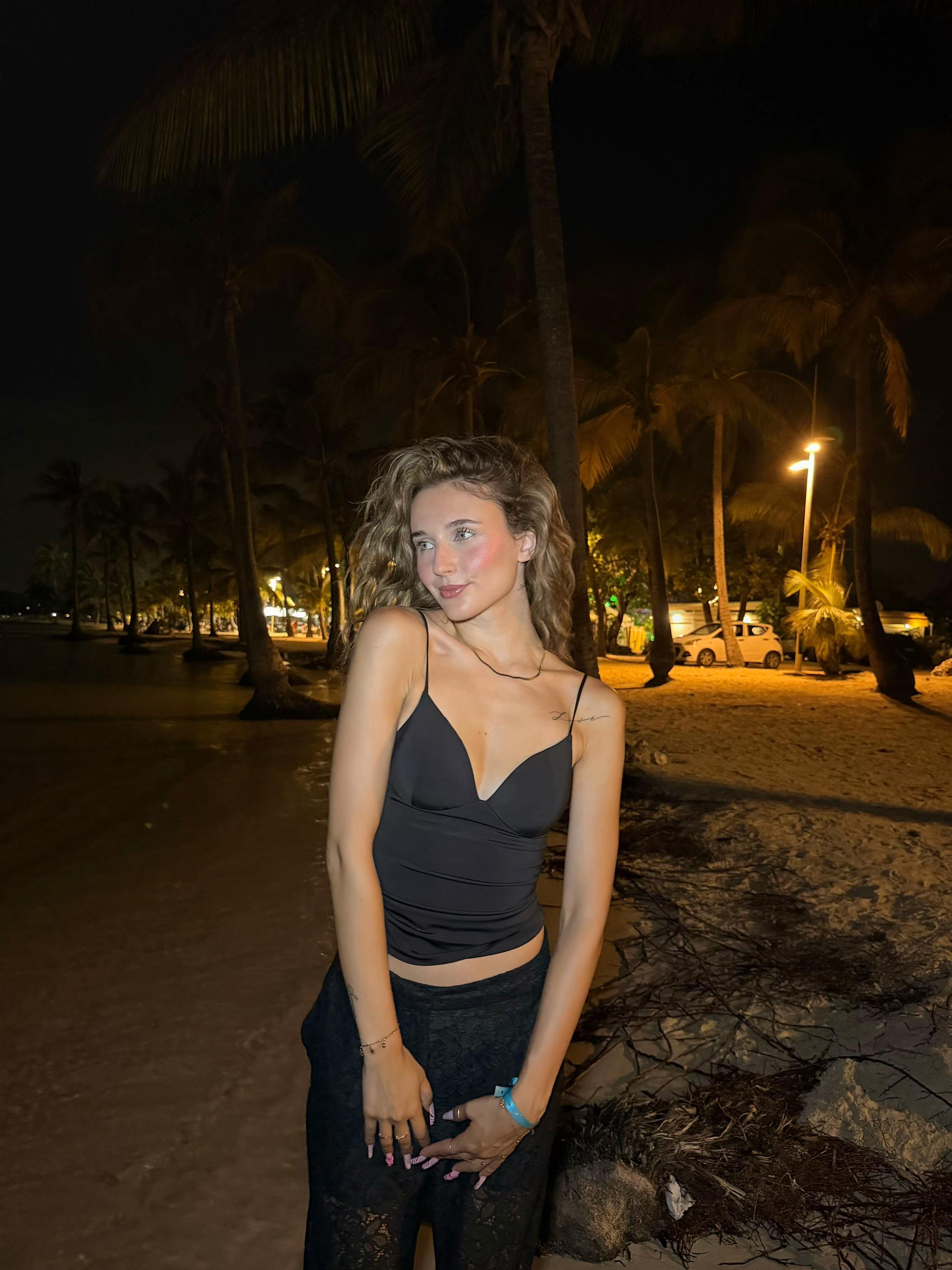 @𝙇𝙤𝙖𝙣𝙚
